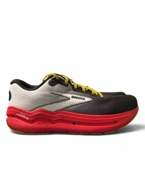 2025 Brooks Run Disney Ghost Max Men's Mickey Mouse Running Shoes 11